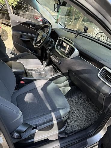 range rower: Kia Sorento: 2018 г., 2.4 л, Автомат, Бензин, Кроссовер — 9