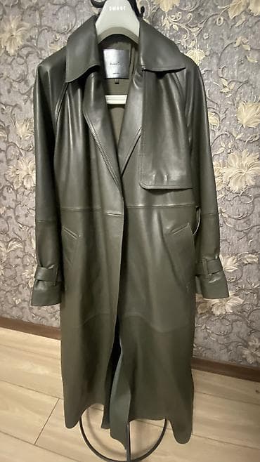 без рукавов: Плащ, Тренчкот, Двубортная модель, S, M — 2