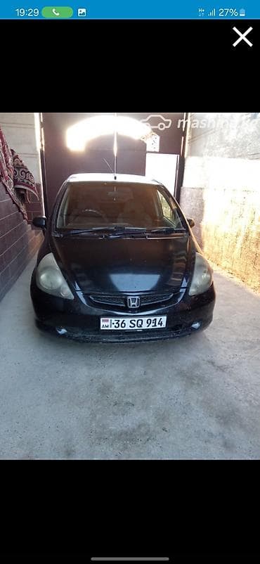 Honda: Honda Fit: 2001 г., 1.3 л, Вариатор, Бензин, Хэтчбэк — 2