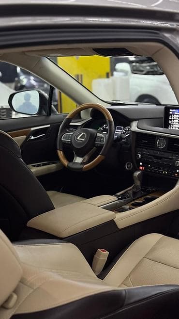 Lexus RX: 2017 г., 3.5 л, Автомат, Бензин, Кроссовер — 7