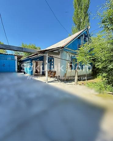 Үйлөр: 🏠Продается дом в с. Сокулук 🟡Комнаты: 4 🟡Участок: 10,5 сотки — 1