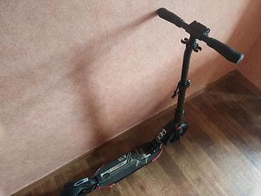 электронный ролик: Самокат обычный, не электронный, хорошее состояние, почти новый — 2