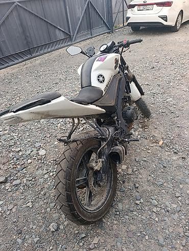 Naked Yamaha, 250 куб. см, Бензин, Б/у