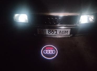 полировщик авто: Audi 80: 1993 г., 2.3 л, Ручные, Бензин, Седан — 1