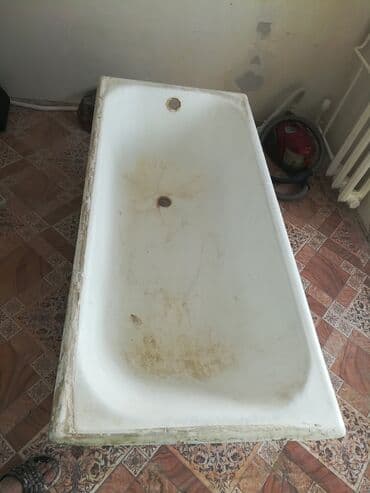 бу мебель в бишкеке: Ванна, Угловая, Материал: Чугун, Размер: 150 x 70 см — 2