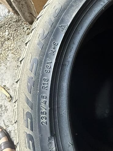 ez 30: Шины 235 / 45 / R 18, Зима, Комплект, Легковые, Pirelli — 2