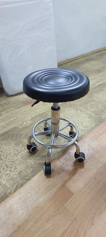 стол с табуреткой: Табуретка, ЛДСП, Складной — 27