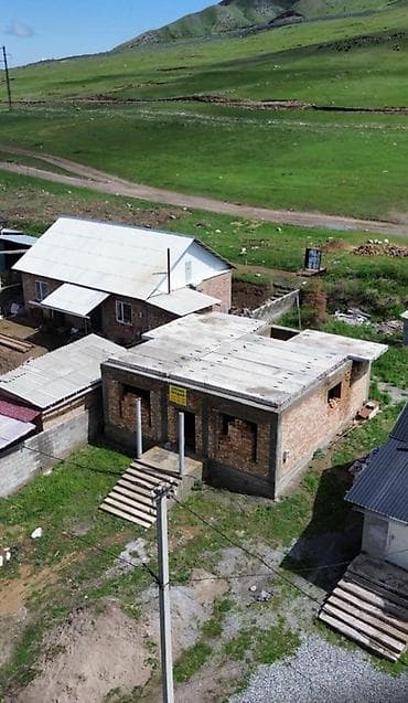 кызыл таш: Продаётся недостроенный одноэтажный кирпичный дом с плоской крышей из — 3