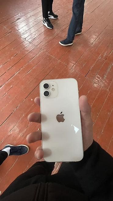 iphone 12: IPhone 12, Белый — 3