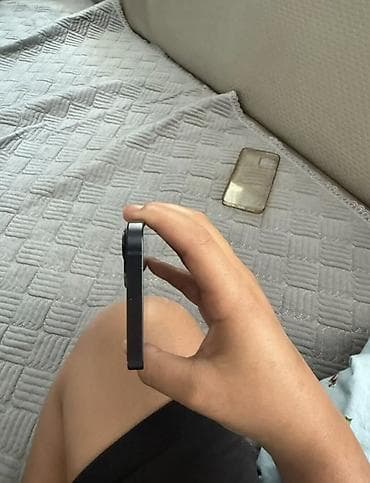 apple mac: IPhone 13, Б/у, 128 ГБ — 2