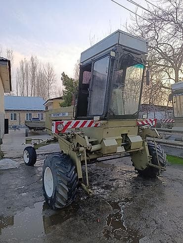 бетон жумуш: Самоходная косилка-жатка Fortschritt E303 с рабочей приставкой — 3