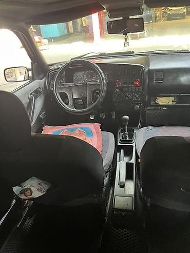 Продажа авто: Volkswagen Passat: 1989 г., 1.8 л, Механика, Бензин, Универсал — 5