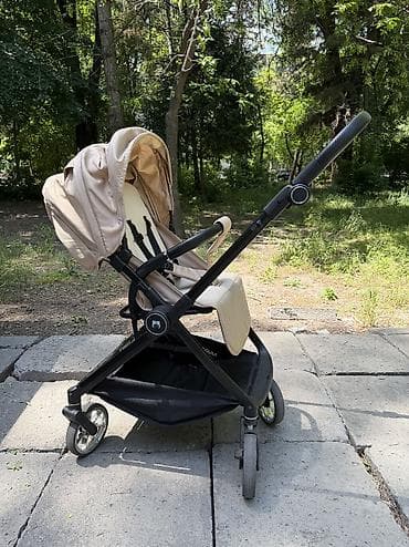 Детский мир: Коляска, Другой бренд, цвет - Коричневый, Б/у, Самовывоз — 1
