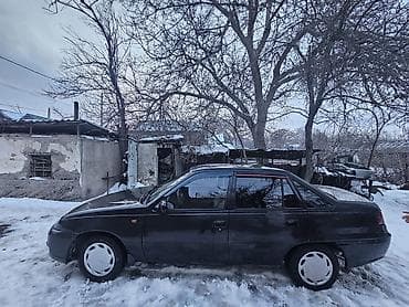 kia rey: Daewoo Nexia: 2011 г., Седан — 2