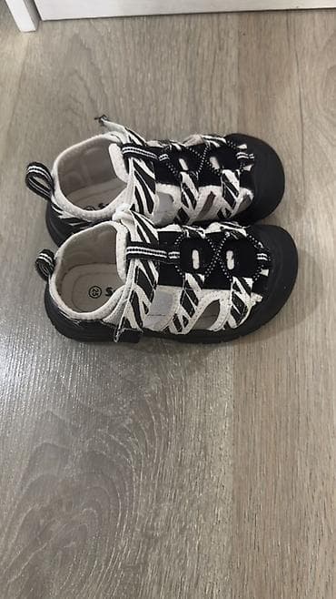 Детская обувь: Детская обувь, комплект из 2 пар. 1) Сандалии-кроссы открытого типа — 1