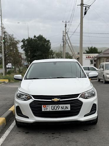 chevrolet epica: Chevrolet Onix: 2021 г., 1 л, Вариатор, Седан — 1