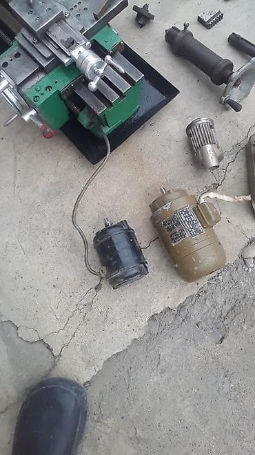 станок для сверления: Токарно-винторезный мини-станок с комплектом оснастки и запчастей — 3