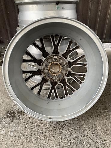 var: Литые Диски R 16 Subaru, Комплект, отверстий - 5, Б/у — 3