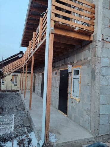 ош земельный дом: 24 кв. м, 1 бөлмө, Забор, тосулган — 2