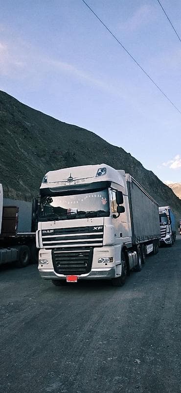 ом 605: DAF XF 105 2011 прицеп 2007 жакшы абалды сатылат голова 2х скад — 2