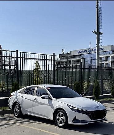byd e2 2023: Hyundai Avante: 2022 г., Автомат, Газ — 2