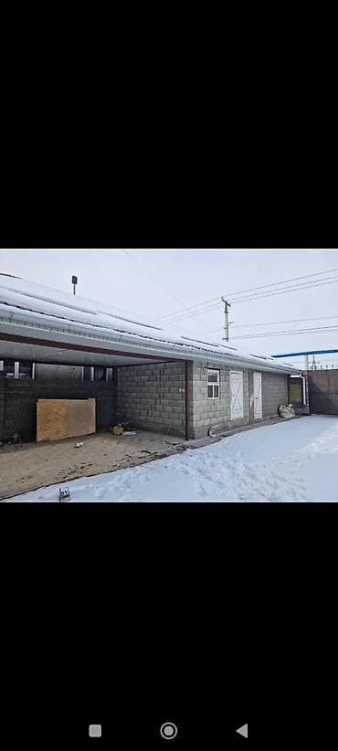 Продается в мкр. Учкун. Участок 4 сотки. Дом кирпичный, мансардного