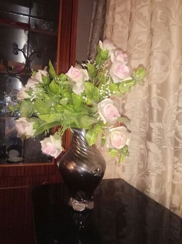 тумбочку советскую: Шикарная ваза к празднику .Стекло серебристое.новая — 2