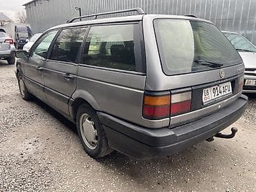 Volkswagen: Volkswagen Passat: 1993 г., 1.8 л, Механика, Бензин, Универсал — 3