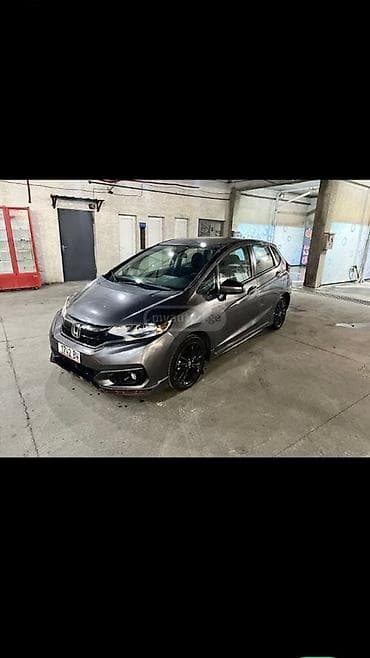 продаю хонда фит ош: Honda Fit: 2018 г., 1.5 л, Автомат, Бензин, Хэтчбэк — 4