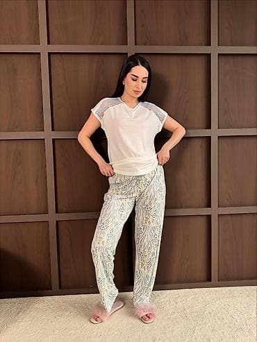 Пижама в котором красиво и качественно🥰
S M L XL XXLTurkeys