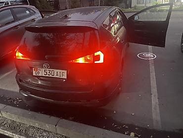 corolla 2004: Toyota Caldina: 2004 г., Автомат, Универсал — 7