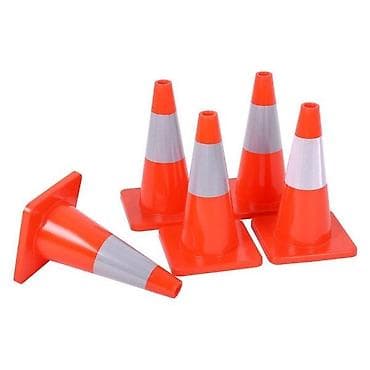 дорожный знак: Сигнальные ленты/знаки/зеркала в наличии — 3