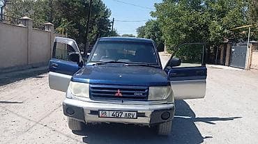 Mitsubishi Pajero iO: 1998 г., 1.8 л, Автомат, Бензин, Внедорожник