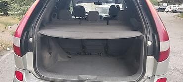 Унаа: Nissan Almera Tino: 2004 г., 1.8 л, Кол менен иштөөчү, Бензин — 7