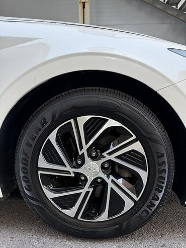 Hyundai Sonata: 2021 г., 2 л, Автомат, Бензин, Седан — 5