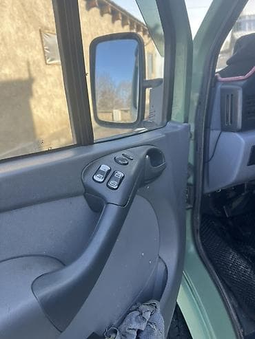 зеркала на гигант: Легкий грузовик, Mercedes-Benz — 7