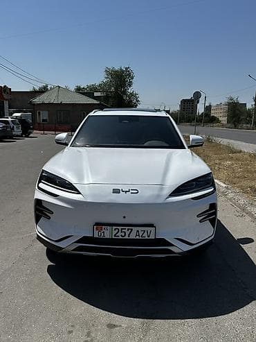 song l: BYD Song Plus: 2024 г., Электромобиль, Кроссовер — 3