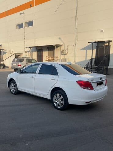 срочно продаю нужны деньги очень срочно: BYD : 2017 г., Автомат, Электромобиль, Седан — 4