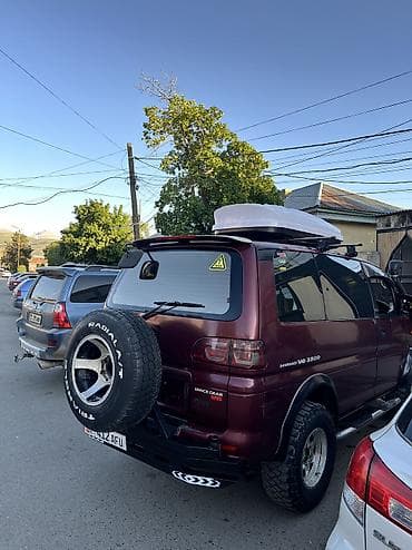 чехл: Mitsubishi Delica: 1996 г., 3 л, Автомат, Газ, Внедорожник — 5
