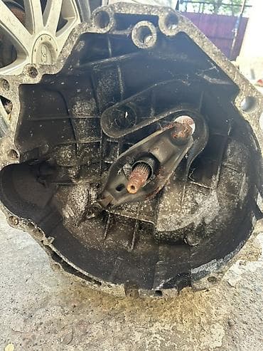 lada 2113: Коробка передач Механика Audi 2005 г., Б/у, Оригинал, Германия — 2