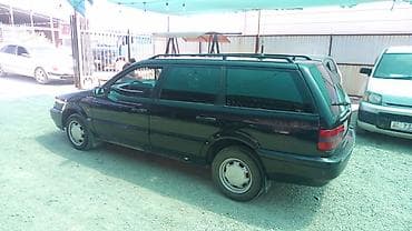 бензин токмок: Volkswagen Passat: 1994 г., 2 л, Кол менен иштөөчү, Бензин, Универсал — 4