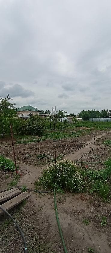 жаны уйлор: Продается жилой кирпичный дом 72 м.кв. на участке 15 соток по — 4