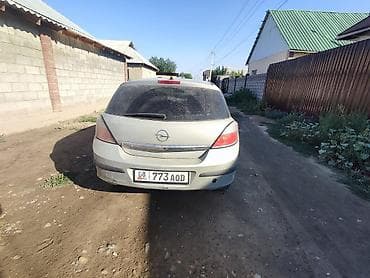 Opel Astra: 2005 г., 1.6 л, Механика, Бензин, Хэтчбэк — 4