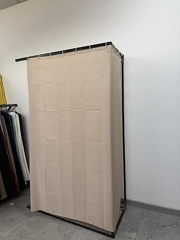 Кронштейн Для одежды, Материал: Металл, На колесах