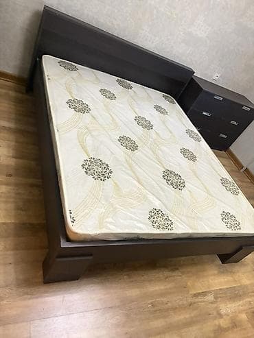 мебель спальни бу: Спальный гарнитур, Б/у, Двуспальная кровать, Шкаф, Комод, цвет - Коричневый — 2