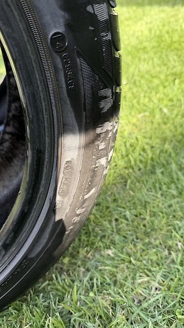 Пара автомобильных шин 235/45 ZR18 98W XL, маркировка M+S. - Размер — 7