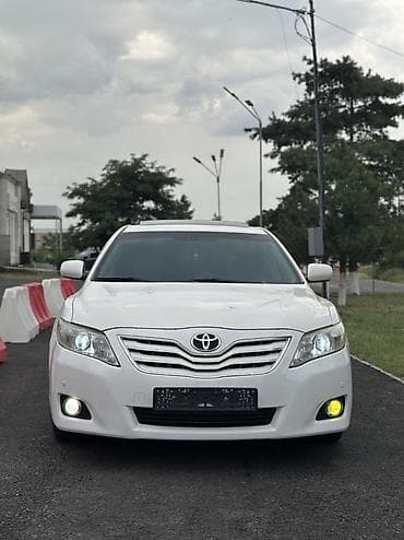 Toyota Camry: 2010 г., 2.5 л, Автомат, Бензин, Седан — 5