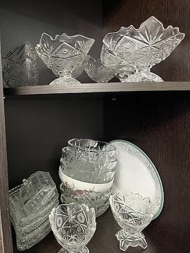 Промышленная химия: Набор посуды и сервировочных предметов (фарфор/фаянс, стекло/хрусталь) — 2