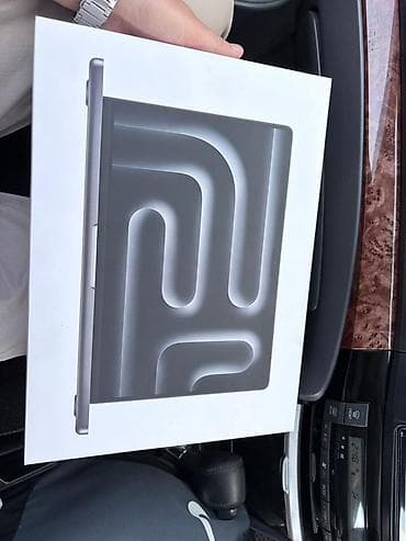 macbook 14 pro: Б/у, Apple M4, ОЗУ, RAM: 16 ГБ — 2