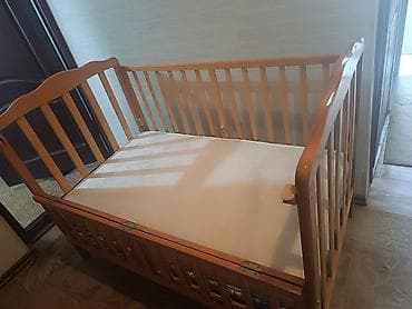 second hend: Детская кроватка с матрасом — 2